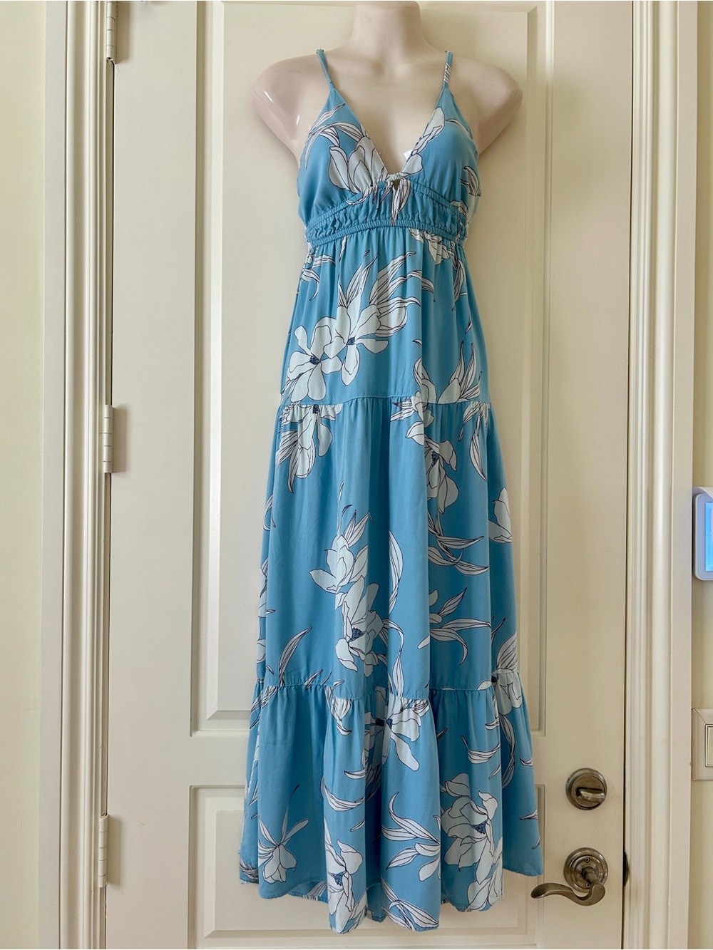 ANGIE Light Blue And White Floral Tiered Maxi Dress With Cutout, Tie-Back, Sze L